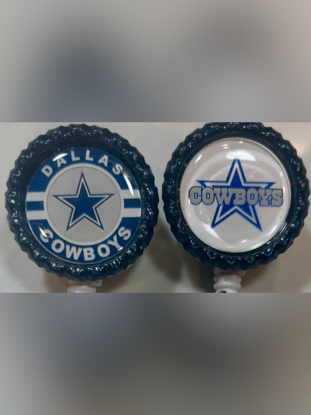 2 NFL Football Dallas Cowboys Nurse Badge Reel ID Holder Alligator Clips Swivel